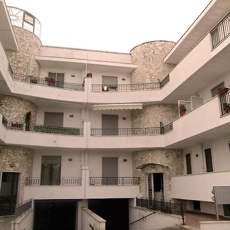 2 Bedroomed Apartment - Sleeps 5 Otranto Exterior foto