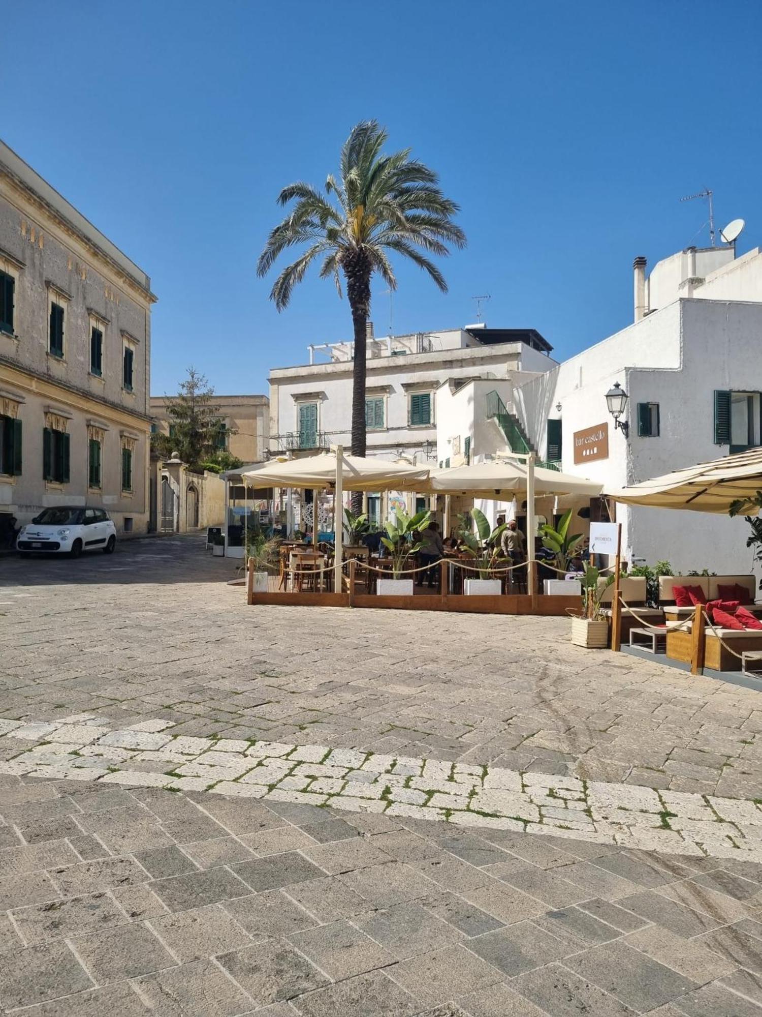 2 Bedroomed Apartment - Sleeps 5 Otranto Exterior foto